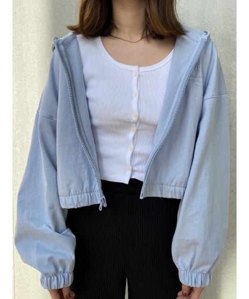 GAP(ギャップ)の「ウッシュド ロー ジャージ クロップ パーカー(パーカー・レディース・ライトブルー/ベージュ/グレー/ネイビー・S/M/L/XS/XXS)」の18枚目の写真