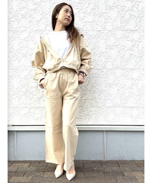 GAP(ギャップ)の「ウッシュド ロー ジャージ クロップ パーカー(パーカー・レディース・ライトブルー/ベージュ/グレー/ネイビー・S/M/L/XS/XXS)」の15枚目の写真