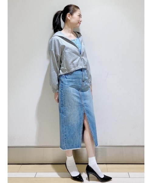 GAP(ギャップ)の「ウッシュド ロー ジャージ クロップ パーカー(パーカー・レディース・ライトブルー/ベージュ/グレー/ネイビー・S/M/L/XS/XXS)」の21枚目の写真