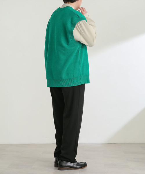 SENSE OF PLACE by URBAN RESEARCH(センスオブプレイスバイアーバンリサーチ)の「『別注』『ユニセックス』TeddyBear×SENSE OF PLACE テディベアVネックベスト(ニット/セーター・メンズ・ブラック/グリーン/ライトベージュ・LARGE/MEDIUM)」の8枚目の写真