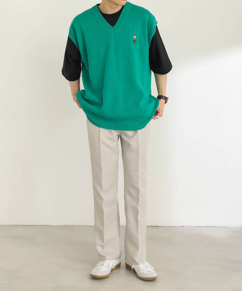 SENSE OF PLACE by URBAN RESEARCH(センスオブプレイスバイアーバンリサーチ)の「『別注』『ユニセックス』TeddyBear×SENSE OF PLACE テディベアVネックベスト(ニット/セーター・メンズ・ブラック/グリーン/ライトベージュ・LARGE/MEDIUM)」の11枚目の写真