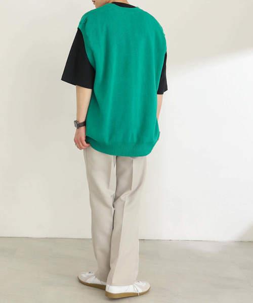 SENSE OF PLACE by URBAN RESEARCH(センスオブプレイスバイアーバンリサーチ)の「『別注』『ユニセックス』TeddyBear×SENSE OF PLACE テディベアVネックベスト(ニット/セーター・メンズ・ブラック/グリーン/ライトベージュ・LARGE/MEDIUM)」の12枚目の写真