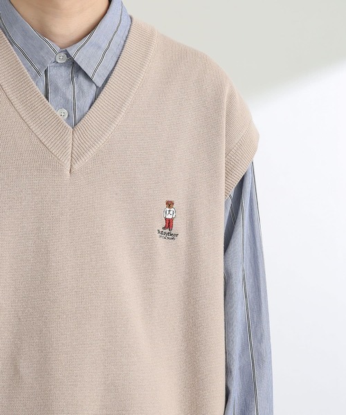 SENSE OF PLACE by URBAN RESEARCH(センスオブプレイスバイアーバンリサーチ)の「『別注』『ユニセックス』TeddyBear×SENSE OF PLACE テディベアVネックベスト(ニット/セーター・メンズ・ブラック/グリーン/ライトベージュ・LARGE/MEDIUM)」の18枚目の写真