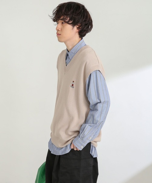SENSE OF PLACE by URBAN RESEARCH(センスオブプレイスバイアーバンリサーチ)の「『別注』『ユニセックス』TeddyBear×SENSE OF PLACE テディベアVネックベスト(ニット/セーター・メンズ・ブラック/グリーン/ライトベージュ・LARGE/MEDIUM)」の19枚目の写真