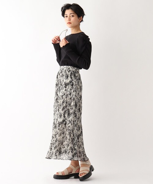 OPAQUE.CLIP（オペークドットクリップ）の「◆ドットプリントエアリージャカード マジョリカプリーツスカート（スカート・レディース・ブルー系5/ブラック系・38/40）」の12枚目の写真