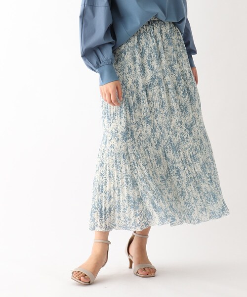 OPAQUE.CLIP（オペークドットクリップ）の「◆ドットプリントエアリージャカード マジョリカプリーツスカート（スカート・レディース・ブルー系5/ブラック系・38/40）」の17枚目の写真