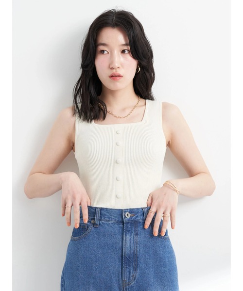 earth music&ecology（アースミュージックアンドエコロジー）の「リサイクルポリエステルブレンド2wayタンクトップ（タンクトップ・レディース・ブラック/カーキ/アイボリー/グレイッシュベージュ・S/M）」の6枚目の写真