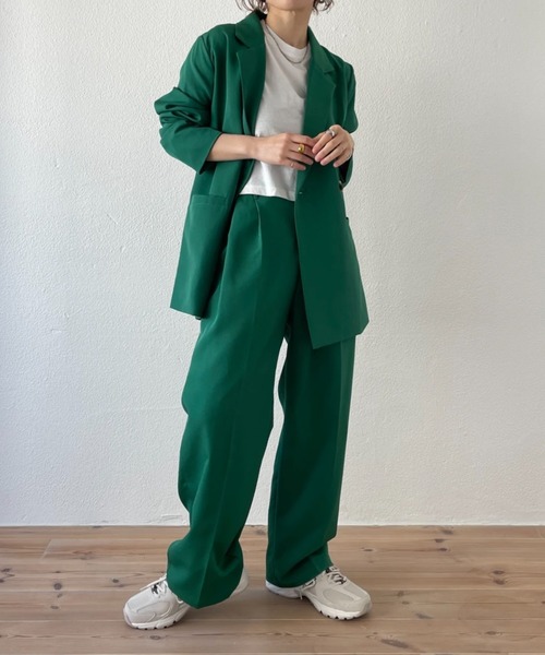 wee9s（ウィークス）の「middle tailored jacket / ミドル丈テーラードジャケット（テーラードジャケット・レディース・ブラック/グリーン/アイボリー・FREE）」の3枚目の写真