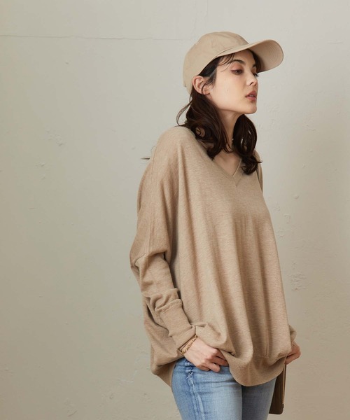 OUVRAGE CLASSE（ウヴラージュクラス）の「ワイドVネックプル