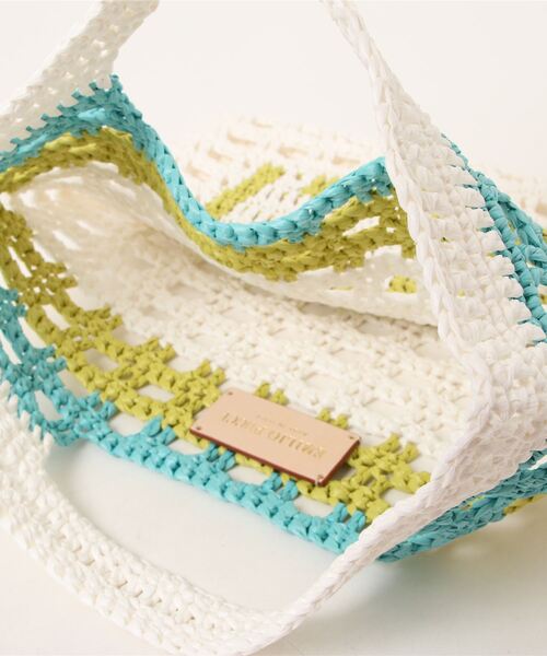 EMILIO PUCCI（エミリオプッチ）の「BAGS - DAY BAG - TOTE BAG（トートバッグ・レディース・ブラウン/ホワイト・ONE SIZE）」の6枚目の写真