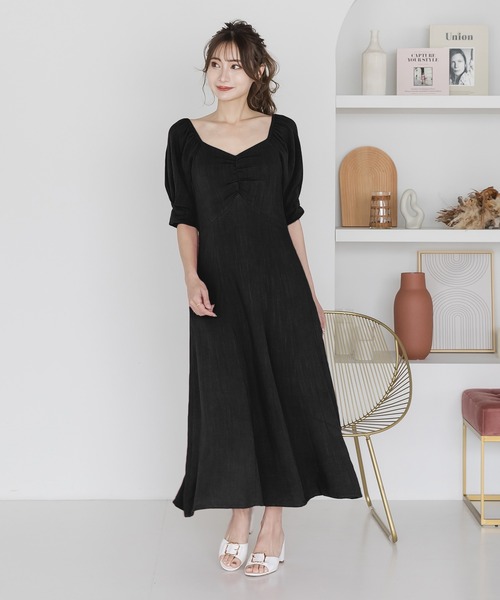 Julia Boutique(ジュリアブティック)の「2wayショルダーリネンマキシ丈ワンピース/22118(ワンピース・レディース・ブラック/ベージュ/ピンク・ONE)」の2枚目の写真