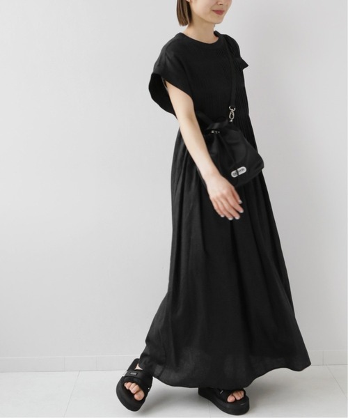 JOURNAL STANDARD relume（ジャーナルスタンダード　レリューム）の「《WEB限定追加2》レーヨンリネンピンタックフレンチスリーブワンピース（ワンピース・レディース・ブラック/ブルー・FREE）」の17枚目の写真