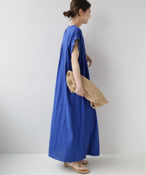 JOURNAL STANDARD relume（ジャーナルスタンダード　レリューム）の「《WEB限定追加2》レーヨンリネンピンタックフレンチスリーブワンピース（ワンピース・レディース・ブラック/ブルー・FREE）」の22枚目の写真