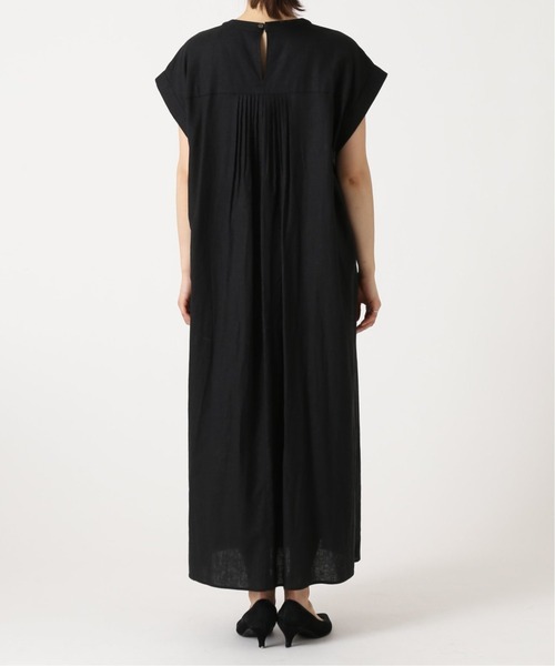 JOURNAL STANDARD relume（ジャーナルスタンダード　レリューム）の「《WEB限定追加2》レーヨンリネンピンタックフレンチスリーブワンピース（ワンピース・レディース・ブラック/ブルー・FREE）」の11枚目の写真