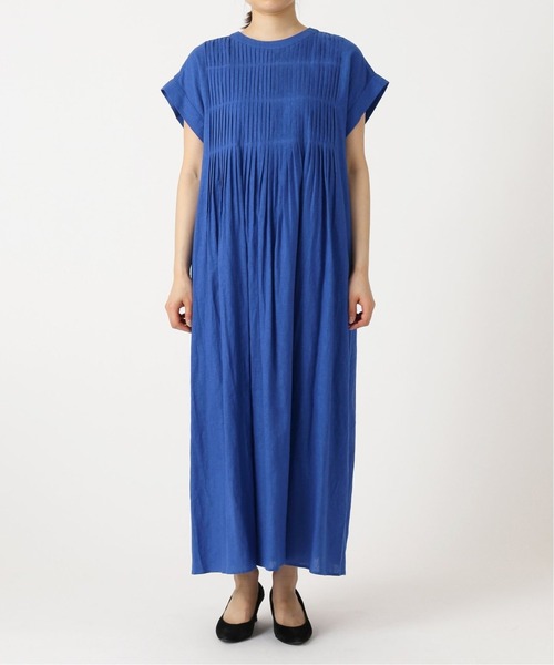 JOURNAL STANDARD relume（ジャーナルスタンダード　レリューム）の「《WEB限定追加2》レーヨンリネンピンタックフレンチスリーブワンピース（ワンピース・レディース・ブラック/ブルー・FREE）」の16枚目の写真