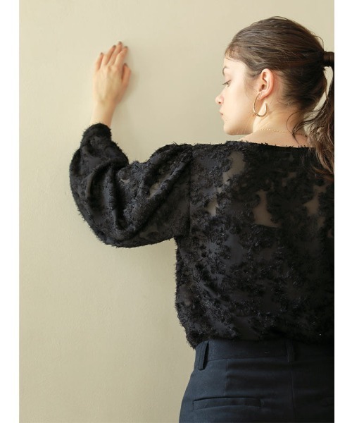 ACYM（アシーム）の「Flower lace ブラウス（シャツ/ブラウス・レディース・ブラック/アイボリー・FREE）」の2枚目の写真