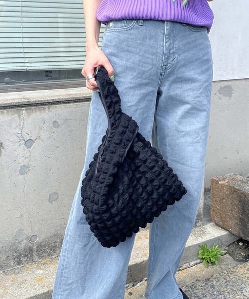 CAPRICIEUX LE'MAGE（カプリシューレマージュ）の「ぽこぽこバッグ（トートバッグ・レディース・ホワイト/ブラック/イエロー・FREE）」の2枚目の写真