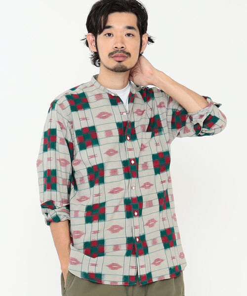 BEAMS PLUS(ビームスプラス)の「BEAMS PLUS / 絣チェック バンドカラーシャツ クラシックフィット(シャツ/ブラウス・メンズ・ライトブラウン/グレー・XL/M/L/S)」の6枚目の写真