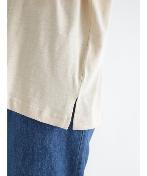 Samansa Mos2（サマンサ モスモス）の「スラブ天竺ロゴTシャツ（Tシャツ/カットソー・レディース・ベージュ/ブラウン/ピンク/キナリ・ﾌﾘ-）」の13枚目の写真