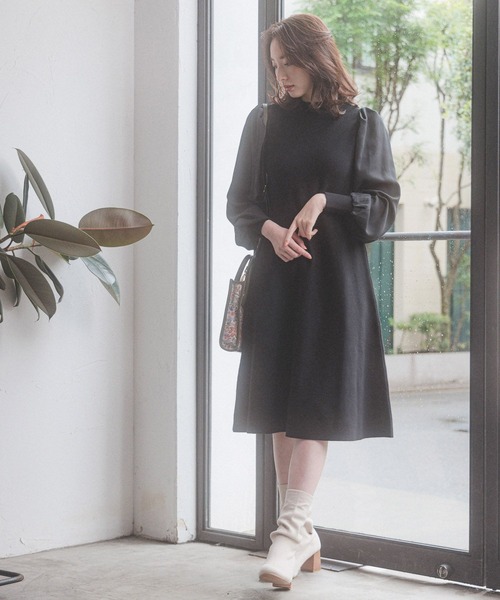 Andemiu(アンデミュウ)の「イソザイフレアミニワンピース126936(ワンピース・レディース・ブラック/ピンク/ブルー/アイボリー・FREE)」の5枚目の写真