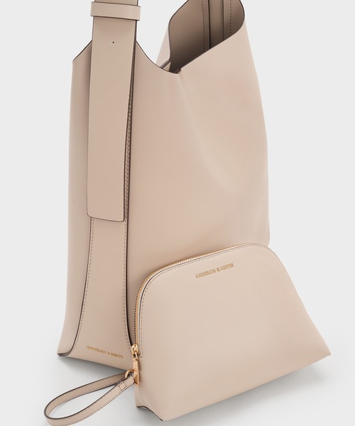 CHARLES & KEITH（チャールズ & キース）の「Edna エドナ トートバッグ（トートバッグ・レディース・ブラウン系その他4/クリーム/チョコ/オートミール/ブラック・L）」の18枚目の写真