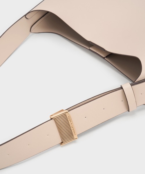 CHARLES & KEITH（チャールズ & キース）の「Edna エドナ トートバッグ（トートバッグ・レディース・ブラウン系その他4/クリーム/チョコ/オートミール/ブラック・L）」の20枚目の写真