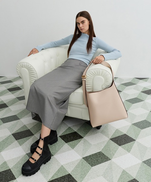CHARLES & KEITH（チャールズ & キース）の「Edna エドナ トートバッグ（トートバッグ・レディース・ブラウン系その他4/クリーム/チョコ/オートミール/ブラック・L）」の14枚目の写真