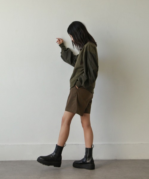 Chillfar（チルファー）の「異素材スリーブミリタリーカットソー（Tシャツ/カットソー・レディース・ブラック/カーキ/アイボリー・FREE）」の12枚目の写真