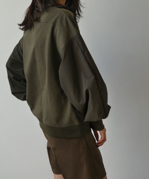 Chillfar（チルファー）の「異素材スリーブミリタリーカットソー（Tシャツ/カットソー・レディース・ブラック/カーキ/アイボリー・FREE）」の9枚目の写真