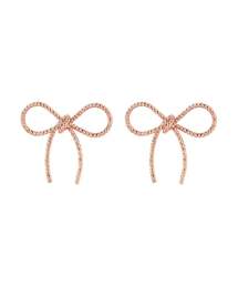 ツイストメタルリボンピアス