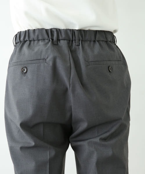 URBAN RESEARCH Sonny Label(アーバンリサーチサニーレーベル)の「センタープレススリムイージーパンツ(スラックス・メンズ・ブラック/グレー/ベージュ・MEDIUM/LARGE)」の18枚目の写真
