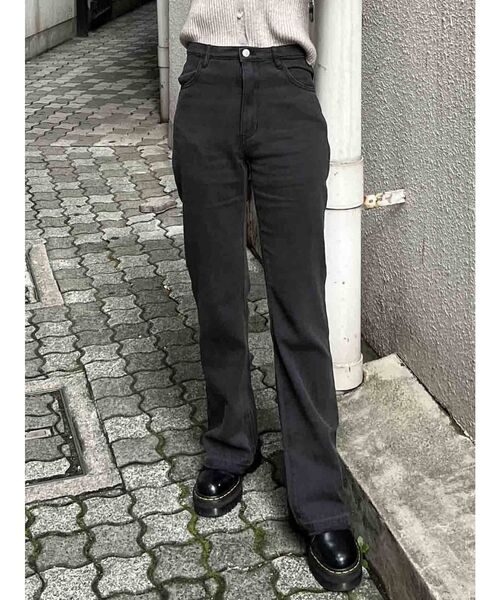 jouetie（ジュエティ）の「カラーフレアパンツ（その他パンツ・レディース・オフホワイト/ブラック/グリーン/ピンク・SMALL/MEDIUM）」の3枚目の写真