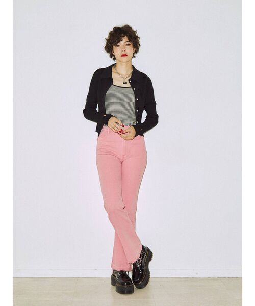 jouetie（ジュエティ）の「カラーフレアパンツ（その他パンツ・レディース・オフホワイト/ブラック/グリーン/ピンク・SMALL/MEDIUM）」の5枚目の写真