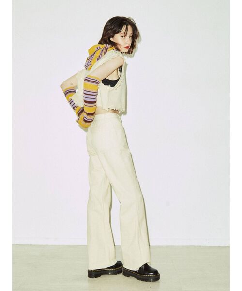 jouetie（ジュエティ）の「カラーフレアパンツ（その他パンツ・レディース・オフホワイト/ブラック/グリーン/ピンク・SMALL/MEDIUM）」の14枚目の写真