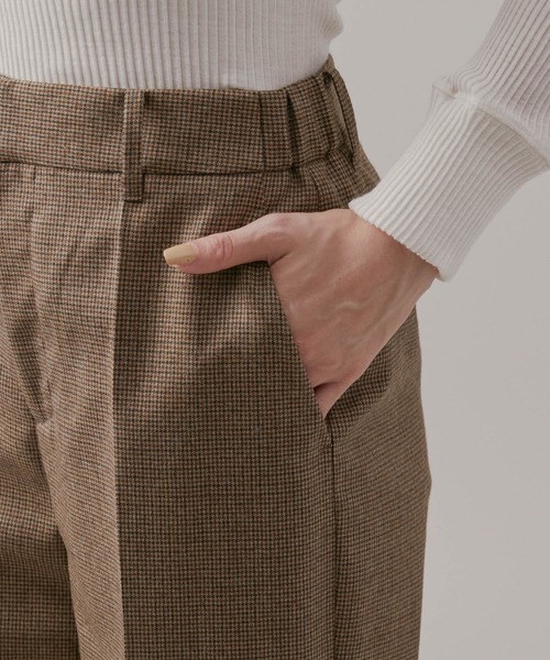 ROPE'（ロペ）の「ウールサキソニーサイドゴムストレートワイドパンツ（その他パンツ・レディース・ブラック/ブラウン/ホワイト・40/38/36）」の11枚目の写真