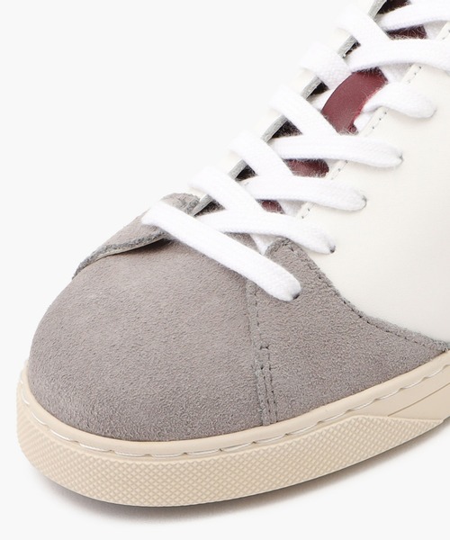 O.T.A（オーティーエー）の「GRAVIERE/グラヴィエール ホワイト グレー (UNISEX)（スニーカー・レディース・ホワイト×ライトグレー・36/38/39/40/41/42/43）」の7枚目の写真