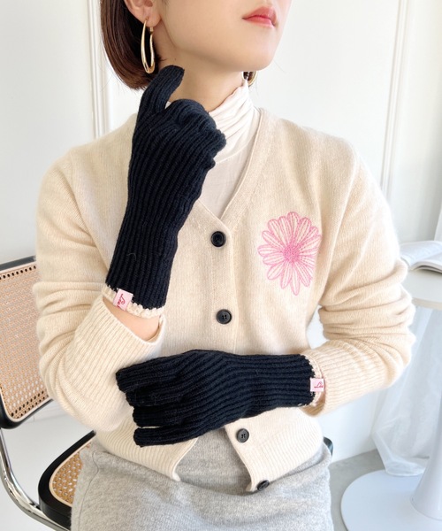 MYMOOD.（マイムード）の「【スマホ対応】リブニットホールタッチライングローブ 手袋（手袋・レディース・ブラウン/アイボリー/ブラック/グレー/ブルー/レッド/ブルー系その他・FREE）」の22枚目の写真