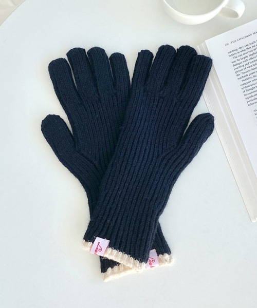 MYMOOD.（マイムード）の「【スマホ対応】リブニットホールタッチライングローブ 手袋（手袋・レディース・ブラウン/アイボリー/ブラック/グレー/ブルー/レッド/ブルー系その他・FREE）」の18枚目の写真