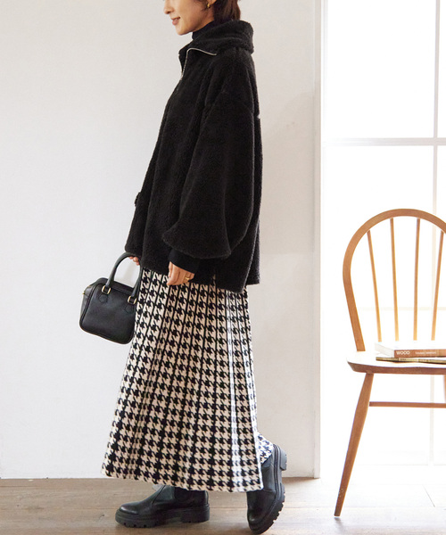 JOURNAL STANDARD relume（ジャーナルスタンダード　レリューム）の「ボアハーフジッププルオーバー（その他トップス・レディース・ブラック/アイボリー・FREE）」の19枚目の写真