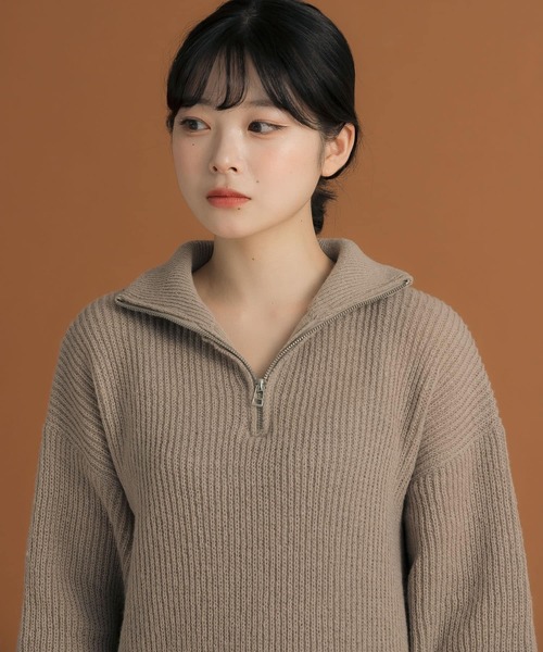 HEYUMM（ヘユム）の「ハーフジップニットミニワンピース（ワンピース・レディース・ブラック/アイボリー/ライトベージュ・ONE）」の15枚目の写真