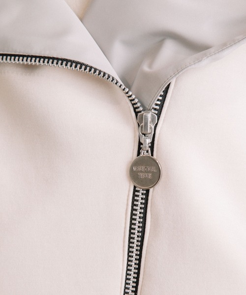 MARECHAL TERRE(マルシャルテル)の「フーディブルゾン(ブルゾン・レディース・アイボリー/ブラック/グレー/ベージュ・MEDIUM)」の16枚目の写真