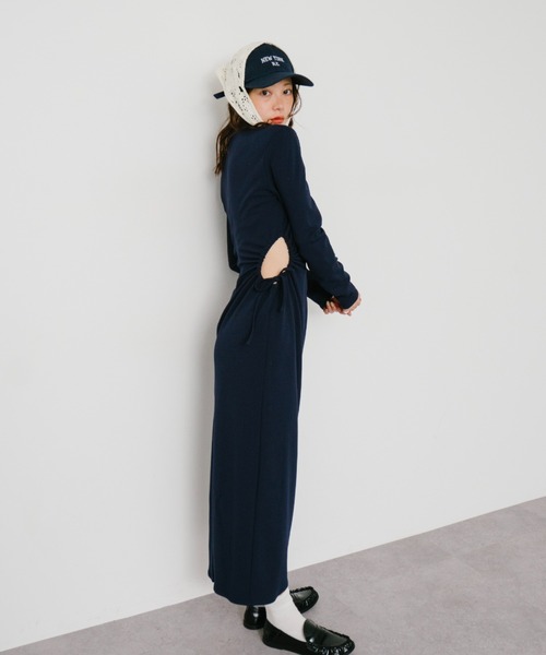 HANNE（アン）の「サイドホールワンピース（ワンピース・レディース・ブラック/キャメル/ネイビー・フリー）」の22枚目の写真