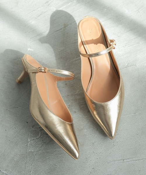 A part by(アパートバイ)の「ストラップミュール(サンダル・レディース・ブラック/ベージュ/ゴールド/シルバー・MEDIUM/LARGE)」の4枚目の写真