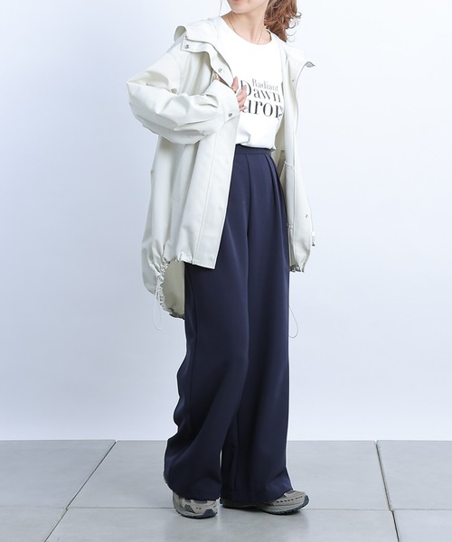 COLONY 2139（コロニートゥーワンスリーナイン）の「ラウンドヘムマウンテンパーカー（マウンテンパーカー・レディース・ベージュ/ブラック/オフホワイト・FREE）」の11枚目の写真