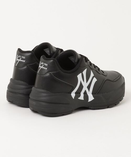 MLB(メジャーリーグベースボール)の「MLB MLBS-0003 NEW YORK YANKEES / エムエルビー エムエルビーエスー0003 ニューヨーク・ヤンキース(スニーカー・レディース・ホワイト/ブラック/ベージュ・23.5cm/24.5cm/25.5cm/27.5cm/23.0cm/24.0cm/25.0cm/27.0cm/28.0cm/26.5cm/26.0cm)」の4枚目の写真