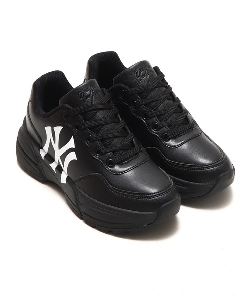 MLB(メジャーリーグベースボール)の「MLB MLBS-0003 NEW YORK YANKEES / エムエルビー エムエルビーエスー0003 ニューヨーク・ヤンキース(スニーカー・レディース・ホワイト/ブラック/ベージュ・23.5cm/24.5cm/25.5cm/27.5cm/23.0cm/24.0cm/25.0cm/27.0cm/28.0cm/26.5cm/26.0cm)」の1枚目の写真