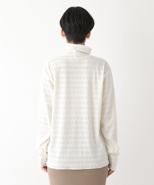 LEPSIM(レプシィム)の「ジガラタートルプルオーバー 182194(Tシャツ/カットソー・レディース・オフホワイト/ライトブルー/ブラック・FREE)」の18枚目の写真