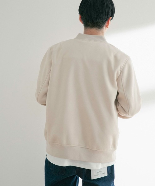 ITEMS URBANRESEARCH（アイテムズ アーバンリサーチ）の「フェイクスエードMA-1（MA-1・メンズ・ベージュ/チャコールグレー/カーキ・MEDIUM/LARGE）」の7枚目の写真