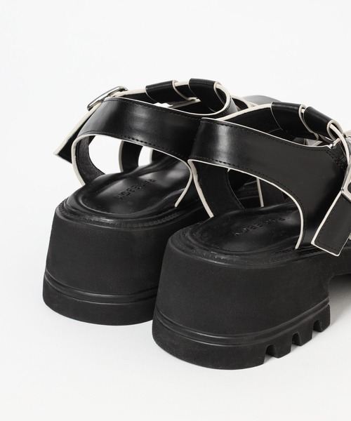 PAGEBOY（ページボーイ）の「バイカラーグルカサンダル（サンダル・レディース・オフホワイト/ブラック系その他/ブラック・M/L）」の19枚目の写真