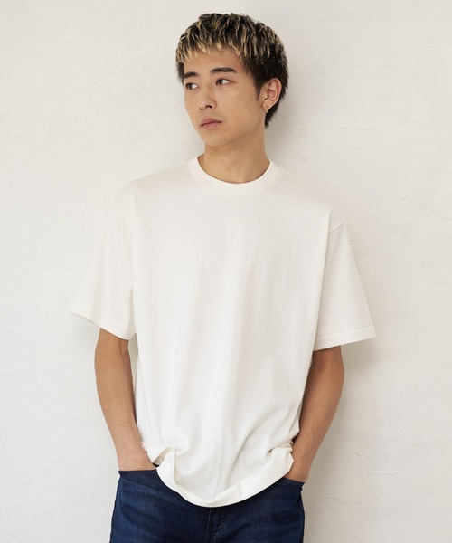 HANES(ヘインズ)の「【HANES/ヘインズ】【究極の白】 SHIRO クルーネックTシャツ ビッグシルエット 7.0oz 丸胴・タグレス ユニセックス(Tシャツ/カットソー・メンズ・ホワイト・SMALL/X-LARGE/MEDIUM/LARGE)」の22枚目の写真
